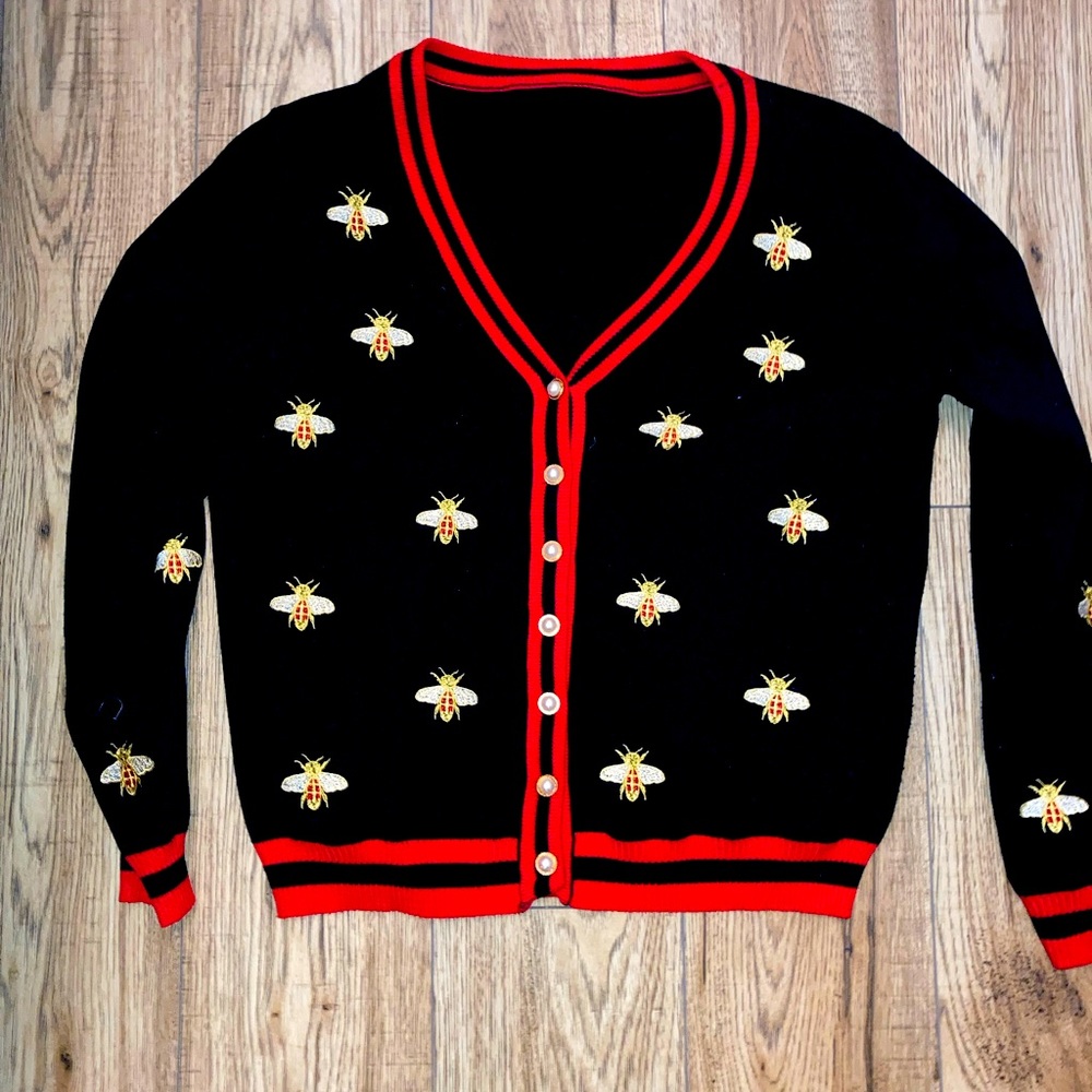 Cute cardigan great condition!!